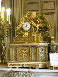 How would you define didal? File Salon Pompadour Du Palais De L Elysee Pendule Jpg Wikimedia Commons