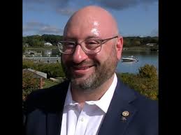 Insider Video: Choosing the Right Wines at Ocean House and Weekapaug Inn in  Rhode Island