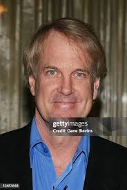 25 Photos & High Res Pictures