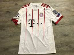 Inspiruj se tikety zkušených tipérů! Fc Bayern Munchen Dfb Trikotsammlung Europapokal 2010 2019