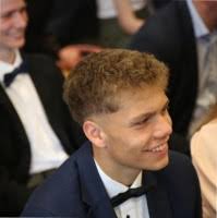 Grewe aus Köln in der Personensuche von Das Telefonbuch