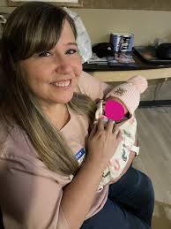 What size knitting machine for newborn baby hats?