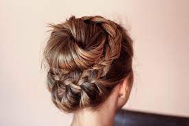 Dirndl Frisur 2017 Das Fest Dirndl Frisuren Dirndl Frisuren Locken Geflochtene Frisuren