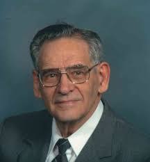 Mary Eslinger's Instagram, Twitter & Facebook