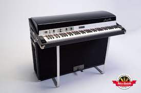 1979 Fender Rhodes Suitcase 73-key - Retro Rentals1979 Fender Rhodes Suitcase 73-key Fender Rhodes Music Keyboard