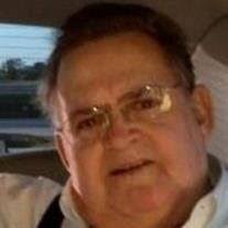 Paul Laviolette's Instagram, Twitter & Facebook