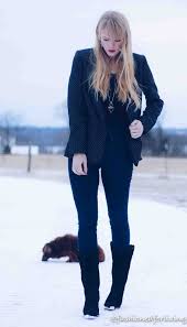 Black Jeans And Brown Cowboy Boots Womens Navy Blazer Outfit With Skinny Jeans And Black Cowboy Boots Blazer Outfits Skinny Jeans Outfit Navy Blazer Outfits