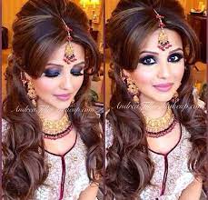 Try For Bollywood S By Indian Wedding Hairstyles Pictures If You Are Not An Indian But You Adore Ind Indian Hairstyles Hair Styles Indian Wedding Hairstyles