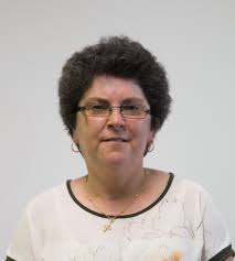 É com imenso pesar que partilhamos a triste notícia do falecimento da nossa  colaboradora Celina Medeiros, hoje, aos 56 anos de idade. A colaboradora  Celina Medeiros serviu a Universidade dos Açores durante