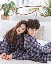 Pin Oleh Pradip Kumar Di Lucie Loves Fotografi Anak Pakaian Anak Anak Bayi Lucu Woman attitude stylish profile picture whatsapp dp download. pinterest