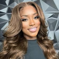 Erica Ward's Instagram, Twitter & Facebook