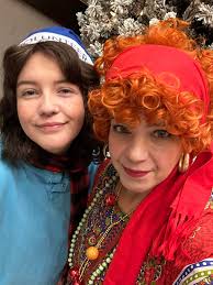 Gingerbread man balloon roper at Greensboro NC event