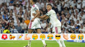 El Bernabéu se marcha preocupado — MARCA