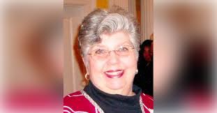 Joanne Hubble's Instagram, Twitter & Facebook