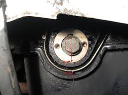 Je dois prochainement réaliser un échange de la courroie de distribution sur une clio 2 phase 1 de février 2001. 1 3 1 4l Changement Courroie De Distribution Tuto