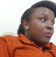 Shalom Wapendwa Katika Bwana Usimuache Mungu Kwa Sababu Ya Chochote ,Bali  acha Chochote Kwa Sababu Ya Mungu ,Maana Chochote Akiwezi Kuwa na wewe Siku  zote ,Ila Mungu Yuko na Wewe Siku Zote .