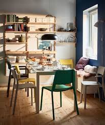 Hier Haben Wir Einen Kleinen Essbereich Gestaltet An Dem Du Essen Arbeiten Und Spielen Kannst Gemeinsam M Ikea Esszimmer Mobel Fur Kleine Raume Coole Stuhle