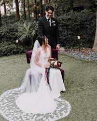 Real Wedding Jana Geoff Cocomelody Mag Fancy Wedding Dresses Wedding Dresses Long Wedding Dresses