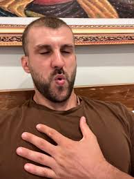 Anyone ever get really F'd off when a simple tech issue pops up, that  spirals into a a rabbit hole of issues? Here's how mines has panned out in  the last 1hr