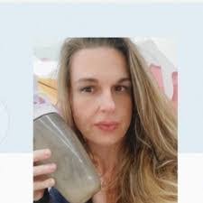 Bonnie Stahl's Instagram, Twitter & Facebook