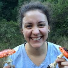 Laura Bogar's Instagram, Twitter & Facebook