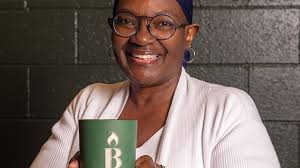 Lori Parnell's Instagram, Twitter & Facebook