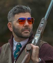 Profili për Ed Solomons