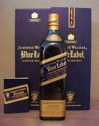 Johnnie walker aged 18 years is made using whiskies that have matured for at least 18 years. Johnnie Walker Blue Label Ratings And Reviews Whiskybase