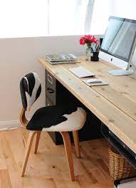 Diy desk with concrete desktop and wood legs. 30 Diy Desks That Really Work For Your Home Office
