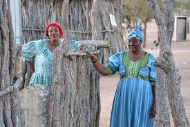 Damara tribe, namibia in reply to choi • aug 25, 2013 thats a bit of a trendy haircut for someone who lives in tribal conditions choi, are you sure this isnt her full time employment. Damara People Namibia Mapio Net