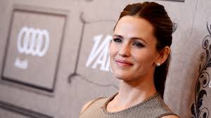Draft Day': Jennifer Garner in talks to star with Kevin Costner
