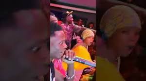 SHOW LIVE MIKUMI BITHDAY YA DON BREEZY