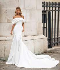 25 Unique Wedding Dresses Will Inspire You In 2020 Page 4 Of 6 Ibaz Wedding Dresses Unique Wedding Dresses Wedding Dresses Lace