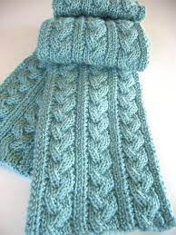 For the free written pattern instructions and video tutorial, please continue reading to learn how to knit this stunning scarf on straight needles. Cozy Scarf Knitting Patterns Cable Knitting Patterns Scarf Knitting Patterns Knitting Inspiration