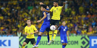 Complete overview of thailand vs malaysia (aff championship final stage) including video replays, lineups, stats and fan opinion. Semifinal Piala Aff 2018 Thailand Imbang Lawan Malaysia Di Bukit Jalil Bola Net