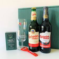 Geschenkset Budweiser Budvar Bier Edition One Beste Produkte Aus Tschechien Bier Bierflaschen Geschenke