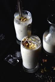 Malai Lassi Recipe How To Make Sweet Lassi Recipe Lassi Recipes Recipes Malai