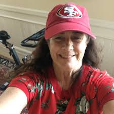 The Harvey Alumni Association wishes Katie Sergent, Carmela Lunardi, Lori  Farren & David Farren a Happy Birthday 🎁 🎉 !