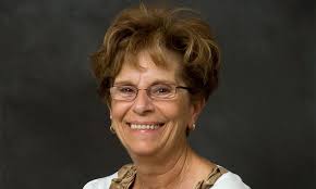 Elizabeth Baughman's Instagram, Twitter & Facebook