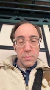 Hot dogs, dinner with celebs, and glamorous urban living. Join me