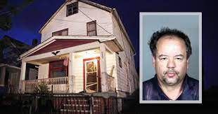Monday to a home in the 2700 block of. Man Charged With Kidnapping Raping Cleveland Girls Cbs News