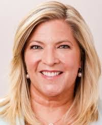 Bronwyn Taylor's Instagram, Twitter & Facebook