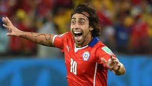 He has been married to daniela aránguiz since december 16, 2004. Agent Of Chile Star Jorge Valdivia Threatens To Take Fujairah To Fifa Sport360 News