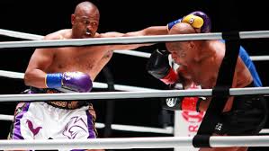 — boxing on bt sport (@btsportboxing) november 29, 2020 after the fight, mike and roy showed nothing but love and respect to each other. Mike Tyson Vs Roy Jones Jr Fight Results Highlights Legends Fight To A Draw In Exhibition Match Cbssports Com