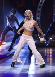 Jun 02, 2021 · britney spears performing at the 2000 mtv video music awards at radio city music hall in new york in 2000 (dave hogan/getty images) 2001. Pin Auf Britney