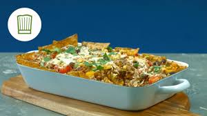 Have you tried any jamie oliver recipes before? Chili Con Carne Auflauf Mit Nachos Chefkoch De Youtube