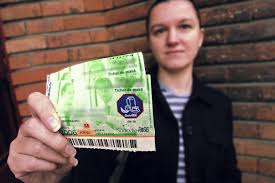 Romanii Primesc Bonuri De 150 De Lei Pentru CumpÄƒrÄƒturile De PaÈ™te