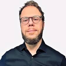 Photographer Ugur Gallenkus portrays two different worlds within a single  image.