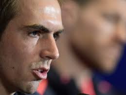 Pilih Pensiun Akhir Musim Ini, Rummenigge: Saya Terkejut dengan Keputusan  Philipp Lahm : Okezone Bola