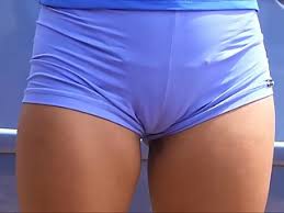 Milf hippy getting wet on beach with camel toe and nice finger lickin boobies. All Camel Toes Voyeur Videos Archive